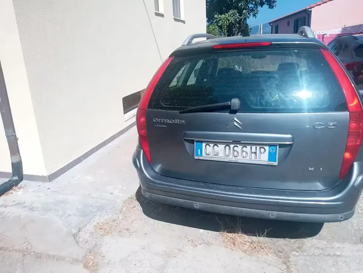 Usata Citroën C5 136 CV (100 kW) 2003 Grigio Station wagon