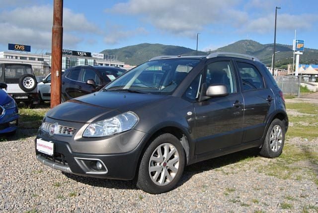 Usata Fiat Sedici Emotion 135 CV (99 kW) 2010 Antracite SUV