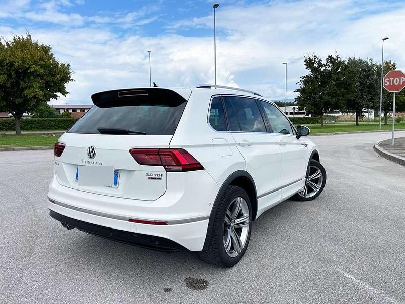 Usata VW Tiguan Executive 190 CV (139 kW) 2017 Bianco SUV
