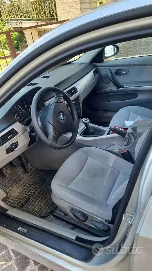 Usata BMW 318 122 CV (89 kW) 2006 Berlina