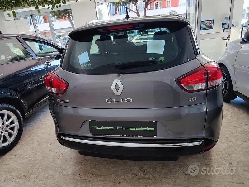 Usata Renault Clio GrandTour 90 CV (66 kW) 2015 Grigio Station wagon