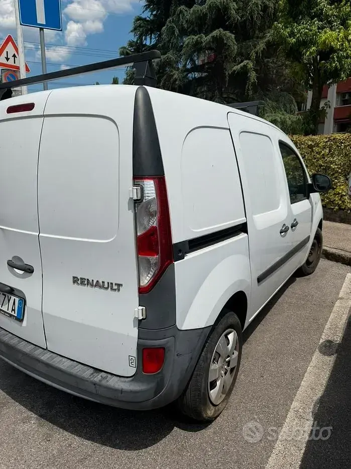 Usata Renault Kangoo 110 CV (80 kW) 2018 Bianco Monovolume