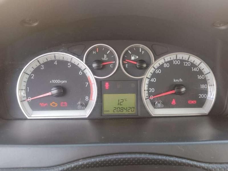 Usata Chevrolet Aveo LS 84 CV (61 kW) 2009 Rosso Berlina