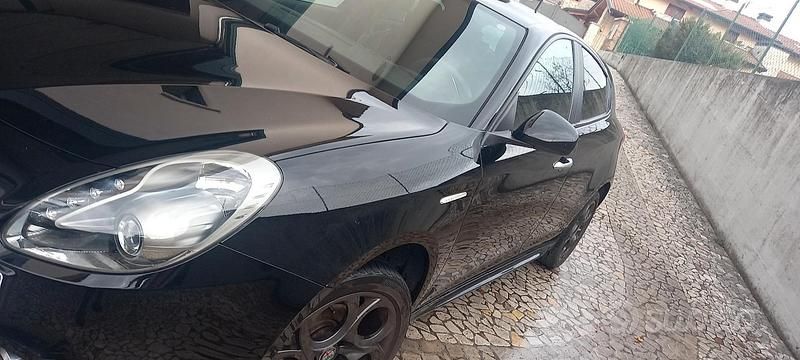 Usata Alfa Romeo Giulietta 120 CV (88 kW) 2019 Nero Berlina