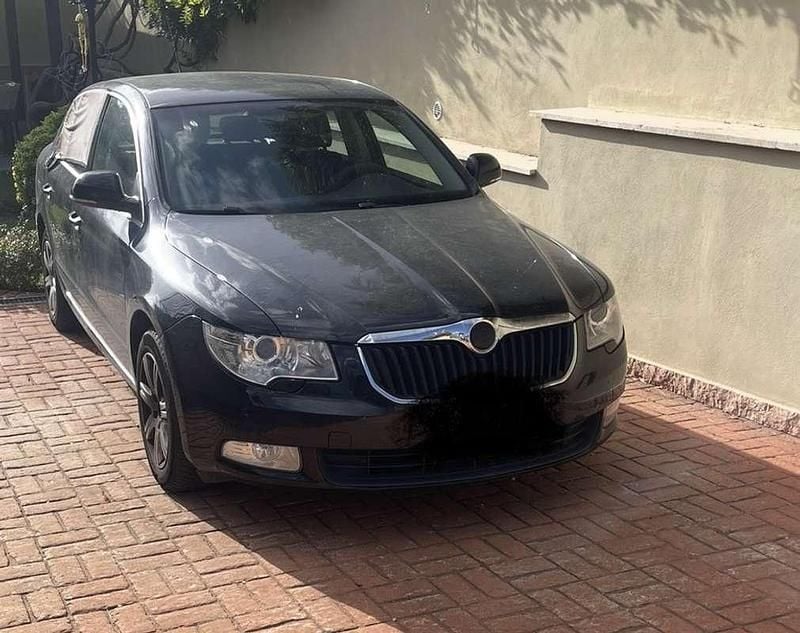 Usata Skoda Superb Comfort 125 CV (91 kW) 2009 Berlina