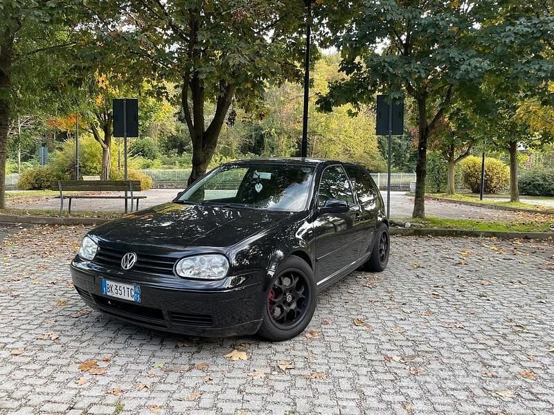 Usata VW Golf IV GTI 150 CV (110 kW) 2000 Nero Berlina