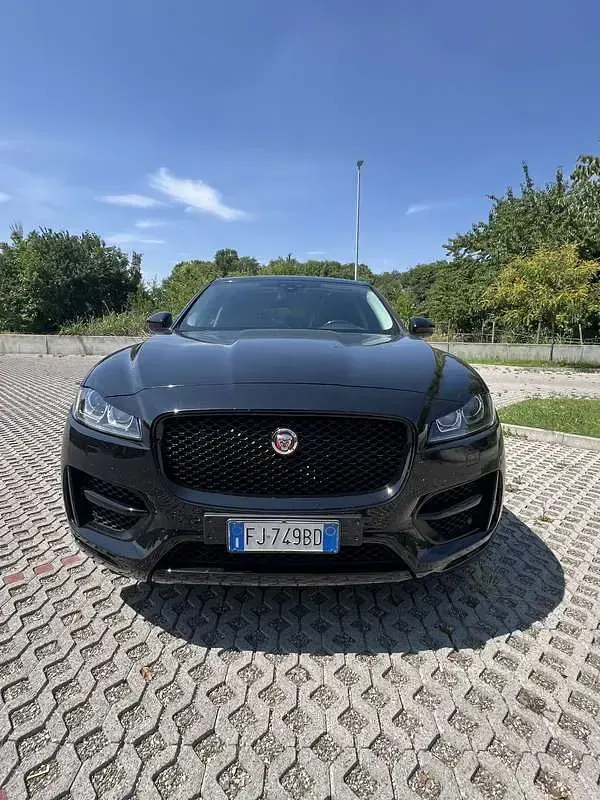 Usata Jaguar F-Pace Portfolio 179 CV (131 kW) 2017 SUV