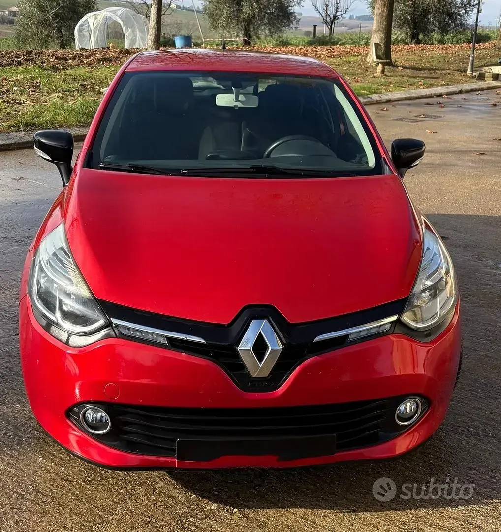 Usata Renault Clio 75 CV (55 kW) 2014 Rosso Berlina