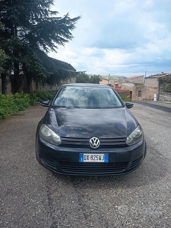 Usata VW Golf VI 110 CV (80 kW) 2009 Utilitaria