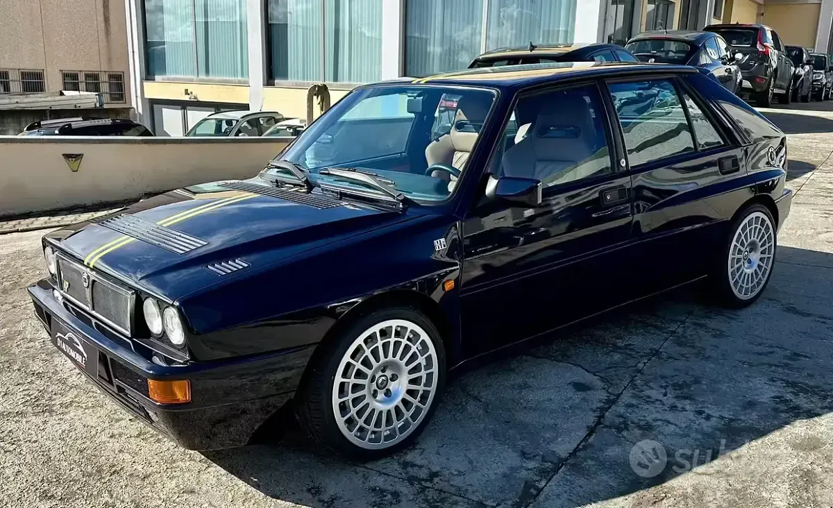 Usata Lancia Delta 211 CV (155 kW) 1994 Blu lord Utilitaria