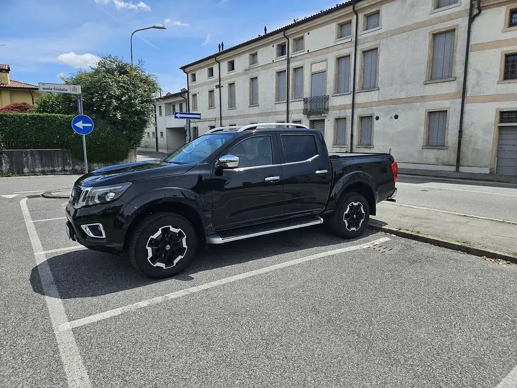 Usata Nissan Navara Tekna 190 CV (139 kW) 2019 Pick-up