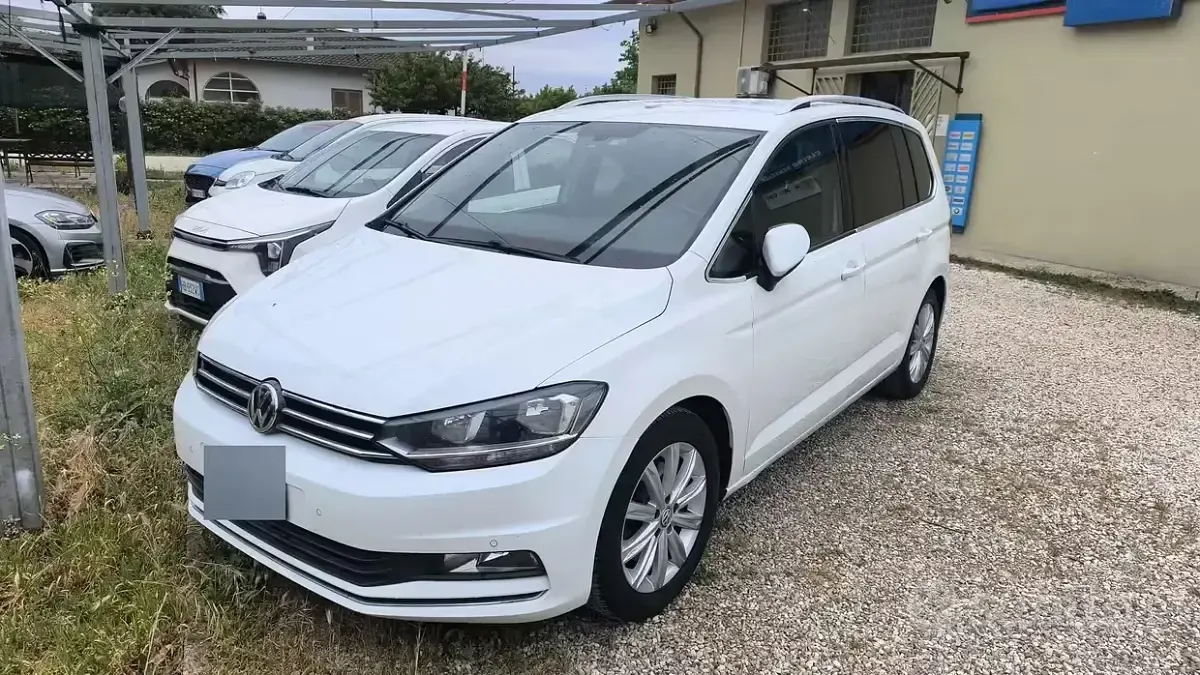 Usata VW Touran 150 CV (110 kW) 2017 Monovolume