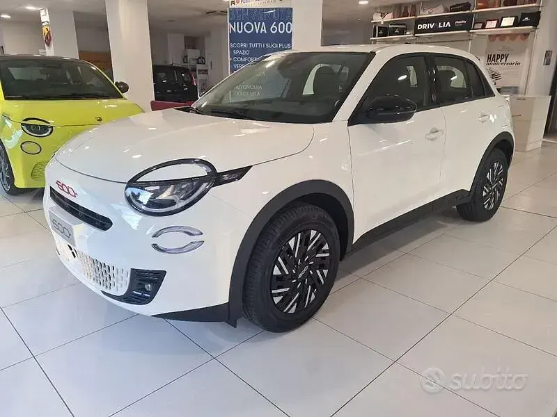 Nuova Fiat 600E 114 kW (156 CV) 2026 SUV
