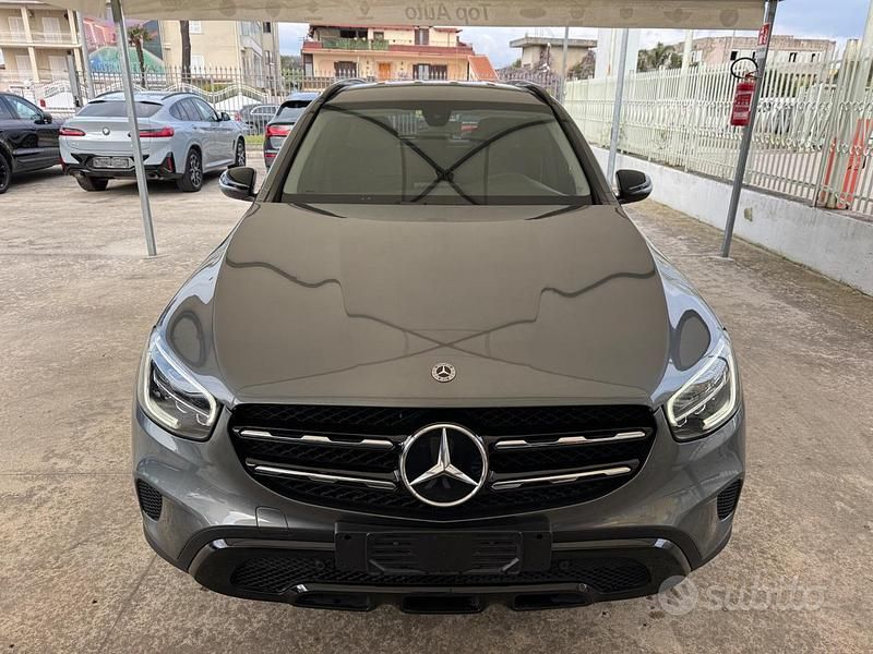 Usata Mercedes GLC220 Edition 194 CV (142 kW) 2022 Grigio SUV