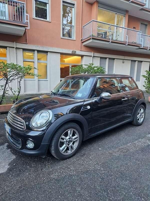 Usata Mini ONE 75 CV (55 kW) 2013 Utilitaria