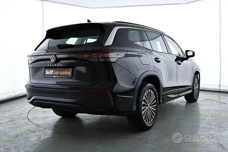 Usata VW Tayron Life 150 CV (110 kW) 2025 Nero SUV