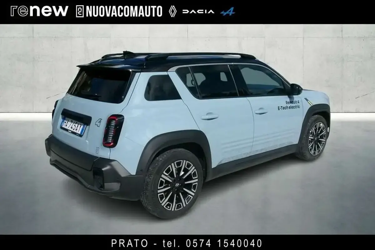 Usata Renault 4 E-Tech Iconic 110 kW (150 CV) 2025 Bestyle libertã© (blu celeste SUV