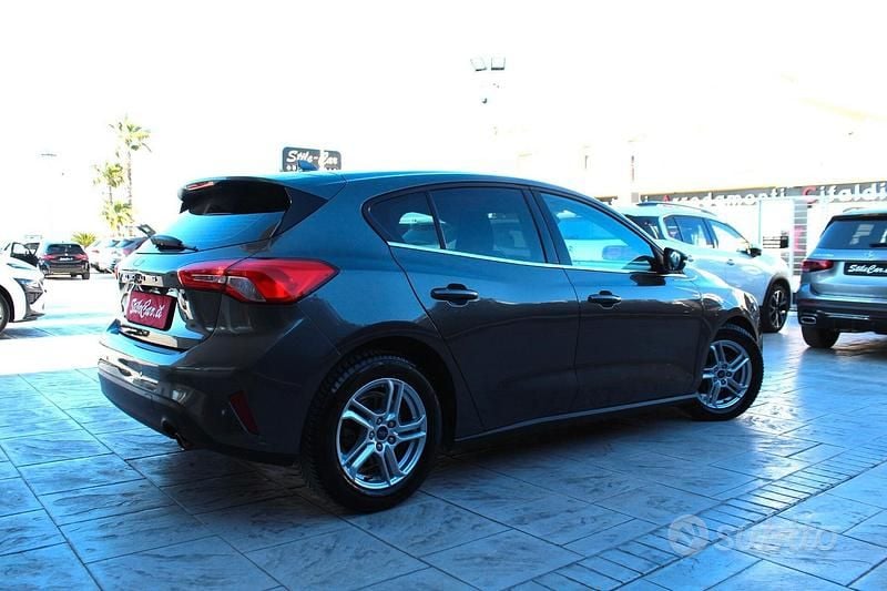 Usata Ford Focus Business Edition 120 CV (88 kW) 2022 Grigio Berlina
