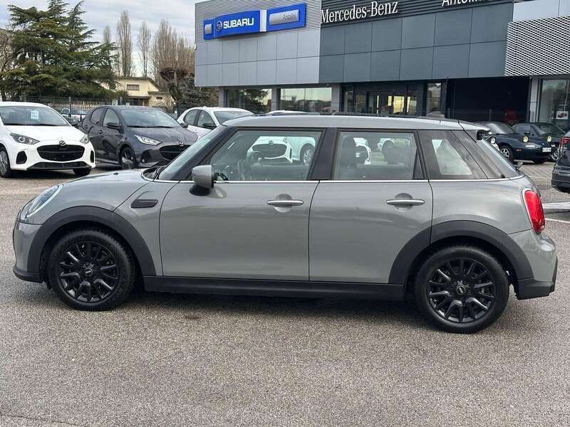 Usata Mini ONE Classic 75 CV (55 kW) 2022 Grigio Utilitaria