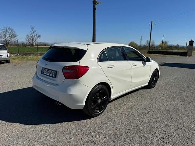 Usata Mercedes A180 109 CV (80 kW) 2013 Bianco Berlina