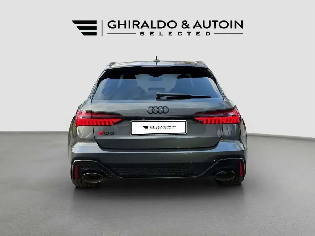 Usata Audi RS6 Ambiente 600 CV (441 kW) 2025 Grigio Station wagon