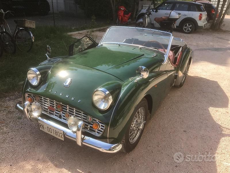 Usata Triumph TR3 1950 Verde Cabrio
