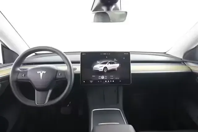 Usata Tesla Model Y Long Range AWD 152 kW (208 CV) 2022 Bianco perla SUV