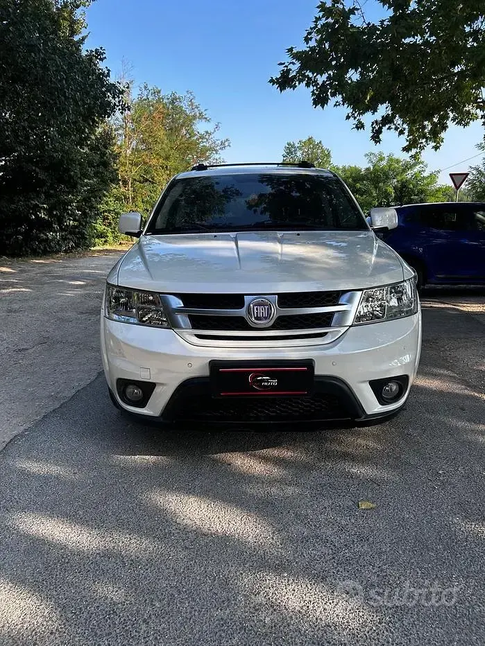 Usata Fiat Freemont Urban 170 CV (125 kW) 2014 Bianco SUV