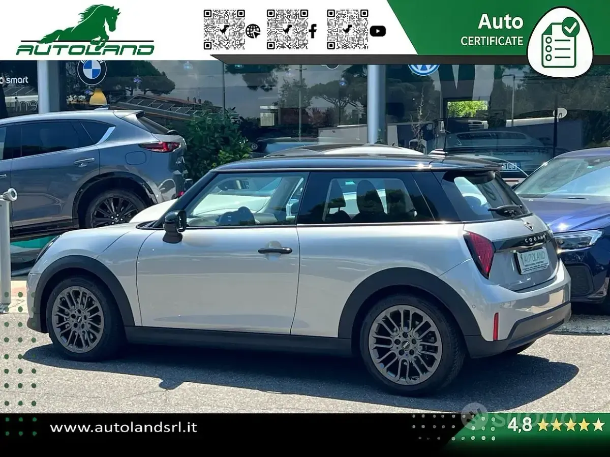 Usata Mini Cooper 156 CV (114 kW) 2024 Grigio Utilitaria