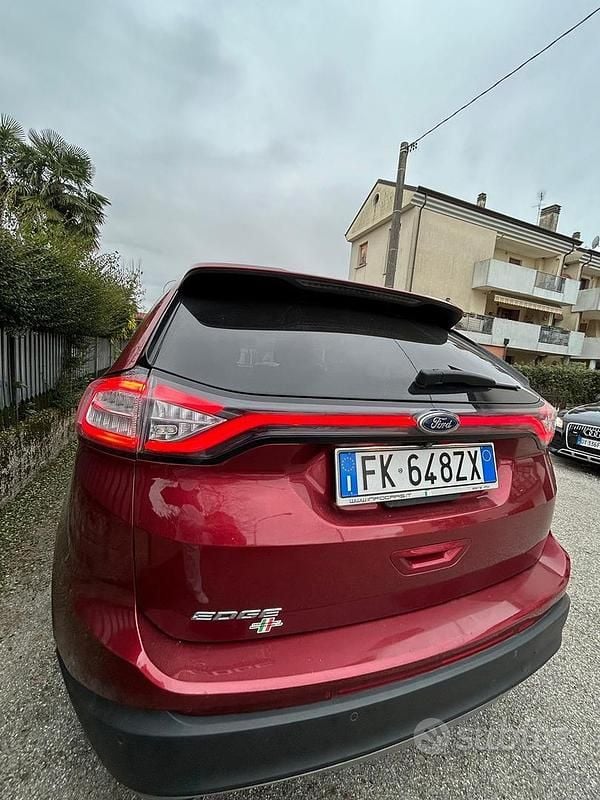 Usata Ford Edge Vignale 180 CV (132 kW) 2017 Rosso SUV