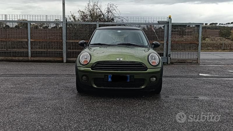 Usata Mini ONE Sport 75 CV (55 kW) 2009 Verde Utilitaria