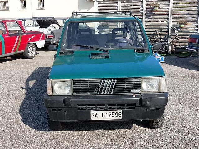 Usata Fiat Panda 4x4 50 CV (36 kW) 1990 Verde Utilitaria