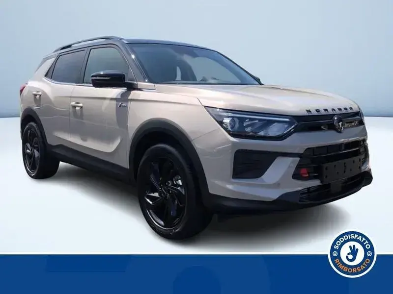 Nuova KGM Korando 163 CV (119 kW) 2026 Beige SUV