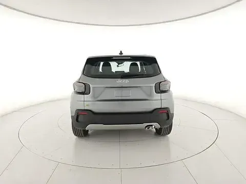 Nuova Jeep Avenger Altitude 109 CV (80 kW) 2025 Grigio SUV
