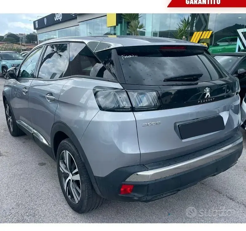 Usata Peugeot 3008 Allure 131 CV (96 kW) 2024 Bluazzurro SUV
