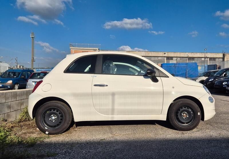 Usata Fiat 500 Dolcevita 69 CV (50 kW) 2023 Bianco Utilitaria