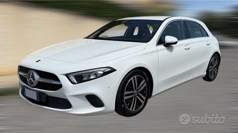 Usata Mercedes A180 116 CV (85 kW) 2019 Bianco Berlina