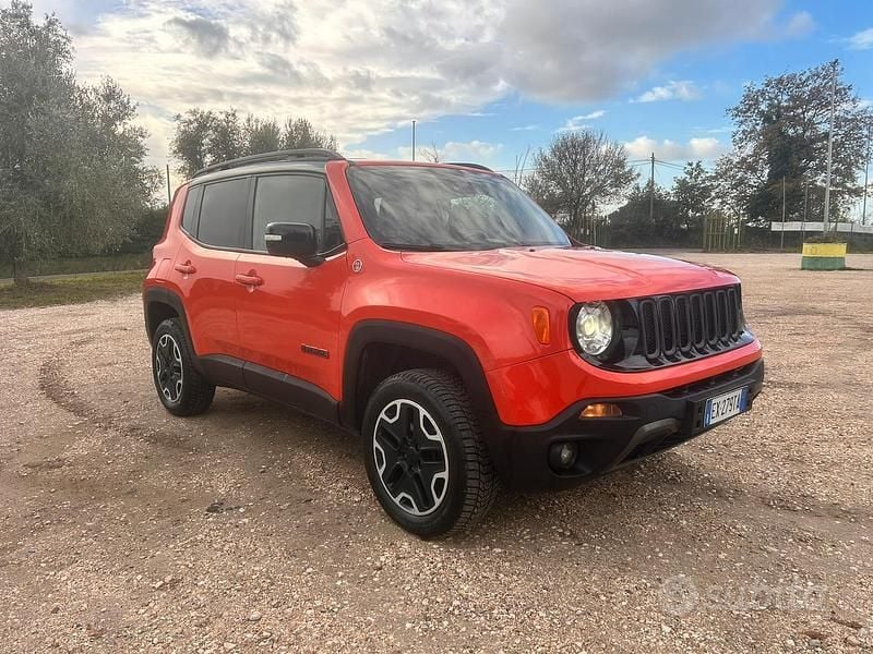Usata 2014 Jeep Renegade Trailhawk SUV | 7900 € (Super prezzo) - Immagine 1/4