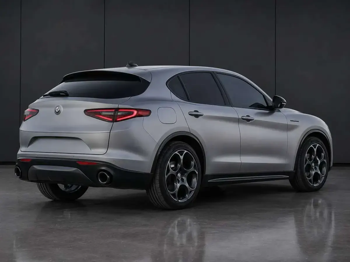Usata Alfa Romeo Stelvio Veloce 209 CV (153 kW) 2025 Diversi colori SUV