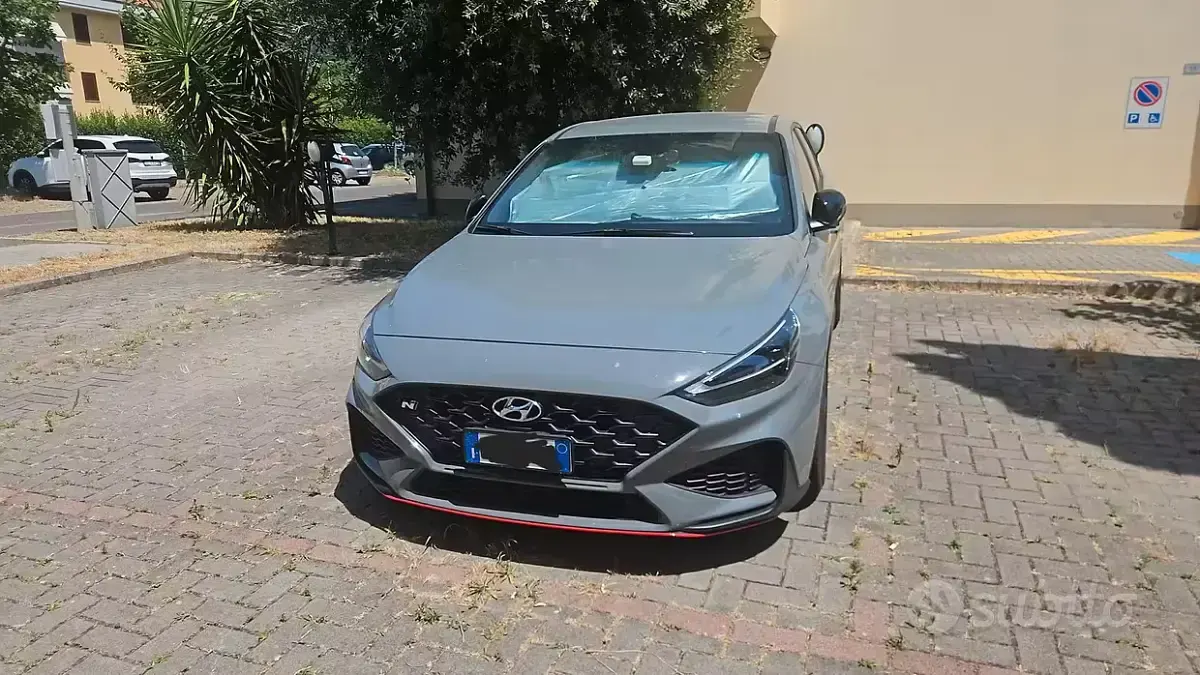 Usata Hyundai i30 280 CV (205 kW) 2022 Berlina