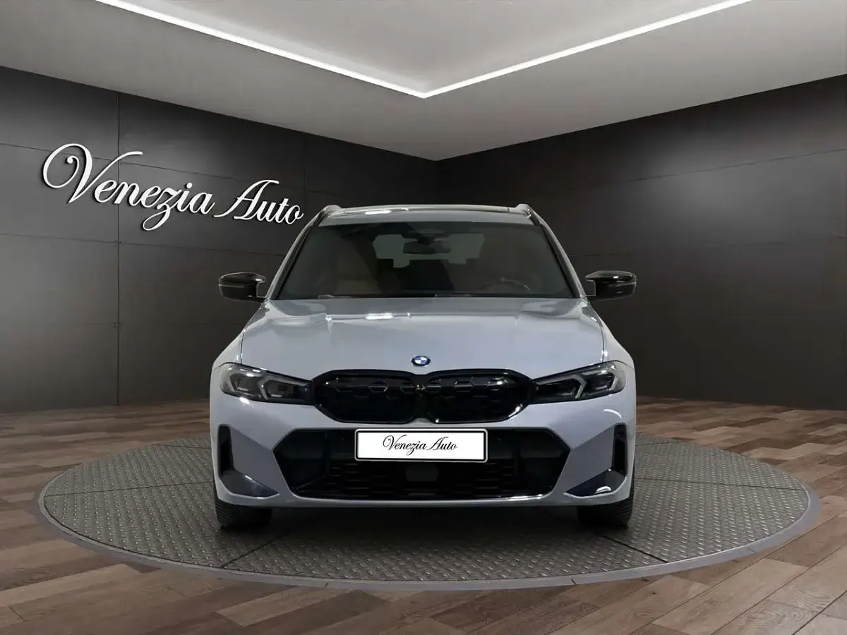 Usata BMW 340 374 CV (275 kW) 2025 Grigio Station wagon