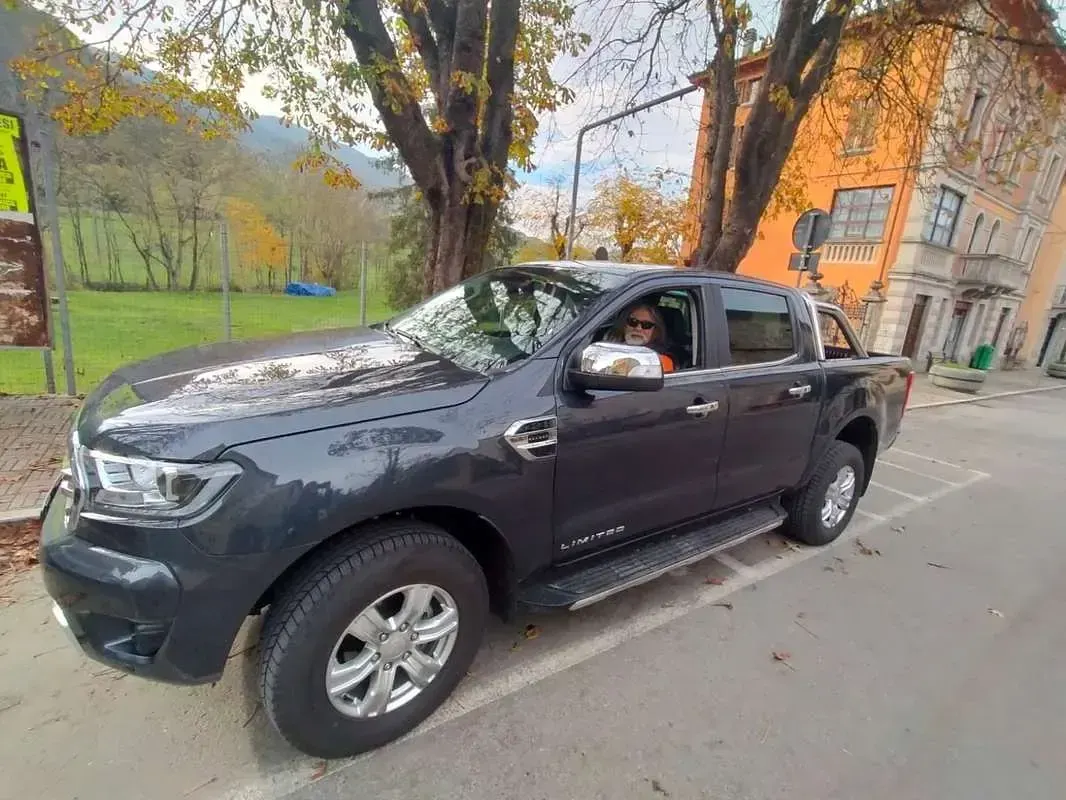 Usata Ford Ranger Limited 170 CV (125 kW) 2022 Pick-up