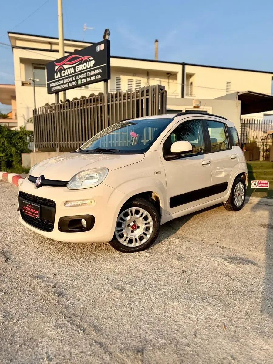 Usata Fiat Panda Lounge 80 CV (58 kW) 2015 Beige Utilitaria