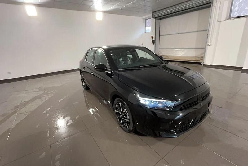 Usata Opel Corsa S 101 CV (74 kW) 2025 Grigio metallizzato Utilitaria