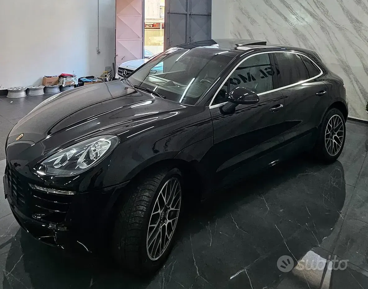 Usata Porsche Macan 250 CV (183 kW) 2015 Nero SUV