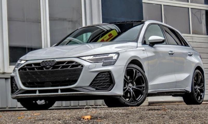 Nuova Audi A3 S-Line 150 CV (110 kW) 2025 Bianco Berlina