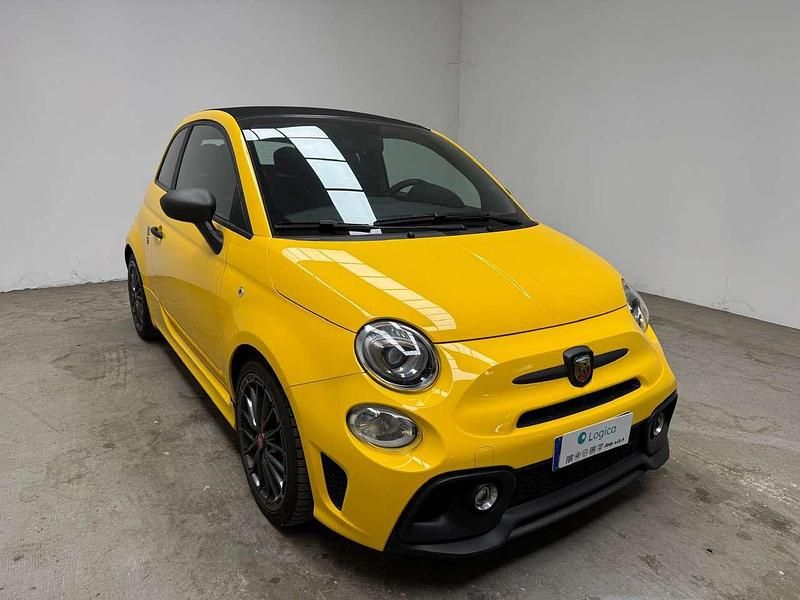 Usata Abarth 595C Competizione 180 CV (132 kW) 2021 Giallo Cabrio