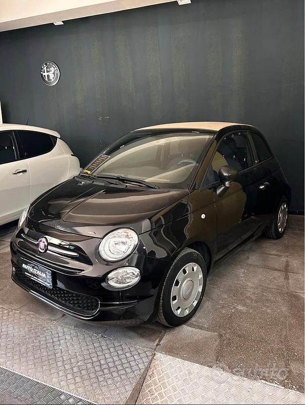 Usata Fiat 500 479 CV (352 kW) 2022 Nero Cabrio