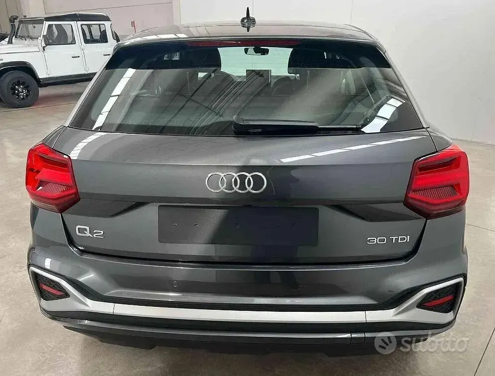 Usata Audi Q2 S-Line 116 CV (85 kW) 2025 Grigio SUV