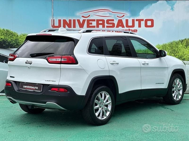 Usata Jeep Cherokee Limited 140 CV (102 kW) 2014 Bianco SUV